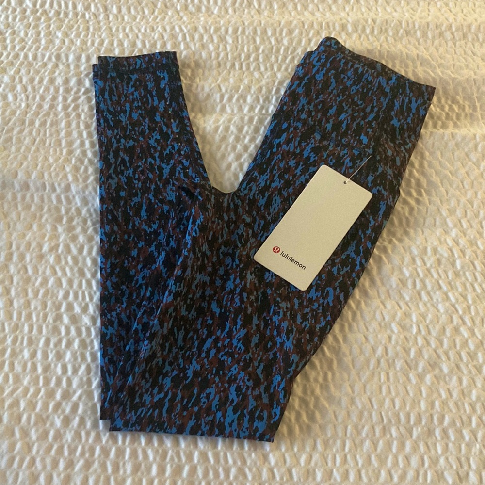 Lululemon Size 2 Swift Speed HR Tight NWT